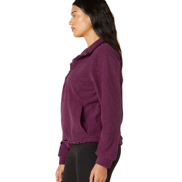 NWT Beyond Yoga New Terrain Pullover in Heathered Dark Beet Retail $99 - Picture 5 of 8